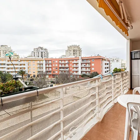 Golden Apartment *